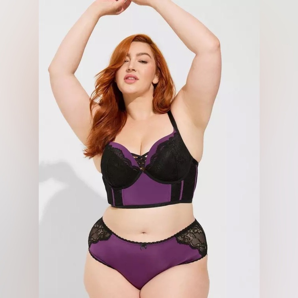 NWOT Torrid Size 46C XO Purple Lace Push Up Plunge Bra